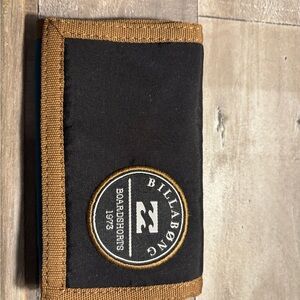 Billabong Black and Tan Key Holder